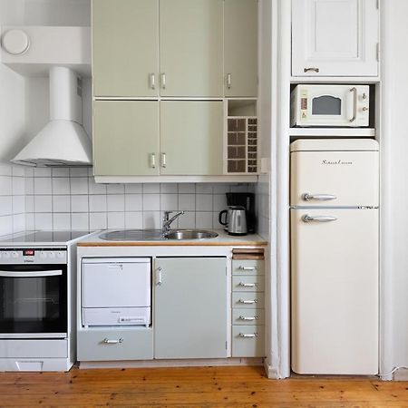 Wehost Spacious Studio For 5 With A Kitchen Helsinki Exterior foto